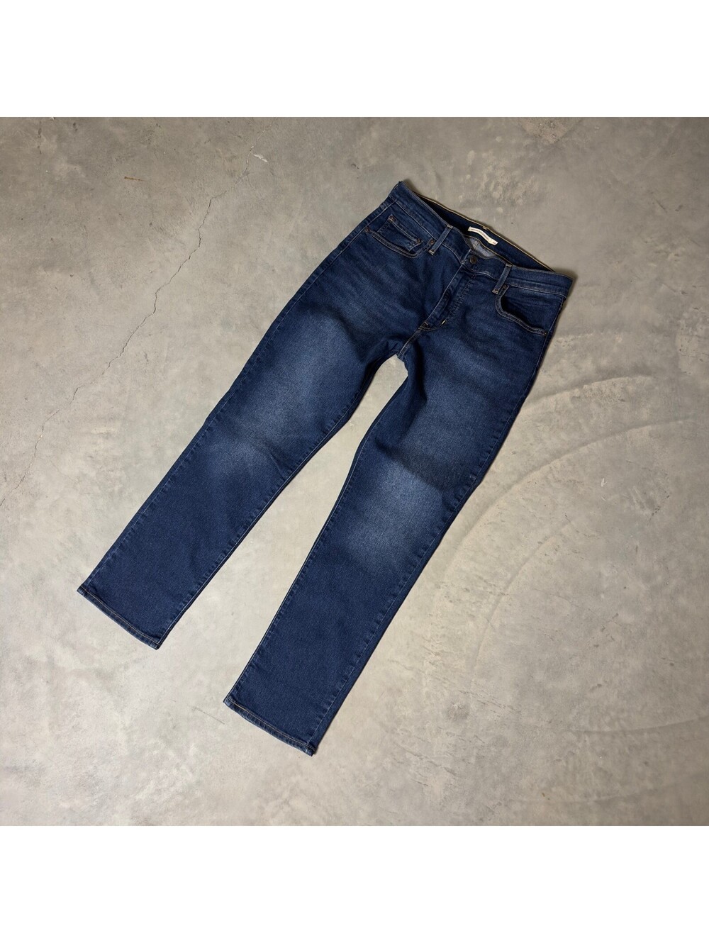 Levis 724 High Rise Straight Jeans Womens 32x30 Dark Wash